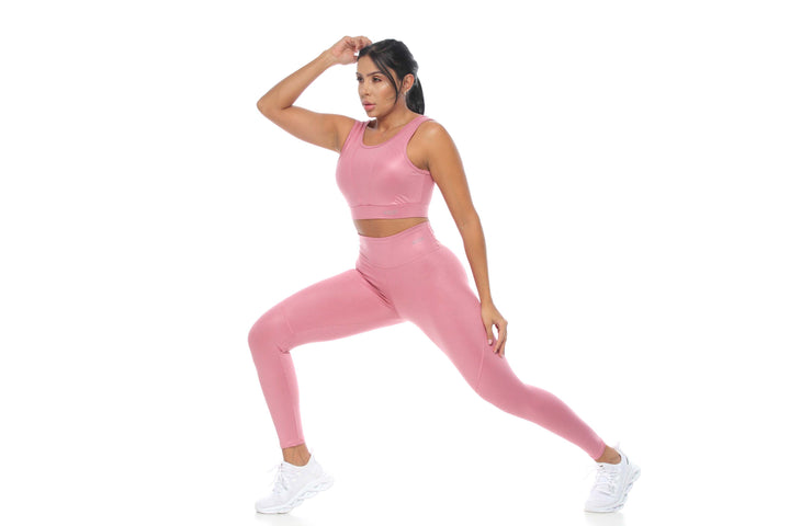 Vazzic Ropa Deportiva para mujer que practican yoga o van al gimnasio | Conjunto deportivo | Leggins | Licras | Tops | Biker | Short | enterizo | Medellín - Colombia