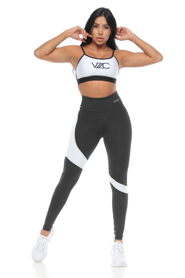 Vazzic Ropa Deportiva para mujer que practican yoga o van al gimnasio | Conjunto deportivo | Leggins | Licras | Tops | Biker | Short | Medellín - Colombia