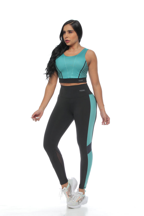 Vazzic Ropa Deportiva para mujer que practican yoga o van al gimnasio | Conjunto deportivo | Leggins | Licras | Tops | Biker | Short | Medellín - Colombia