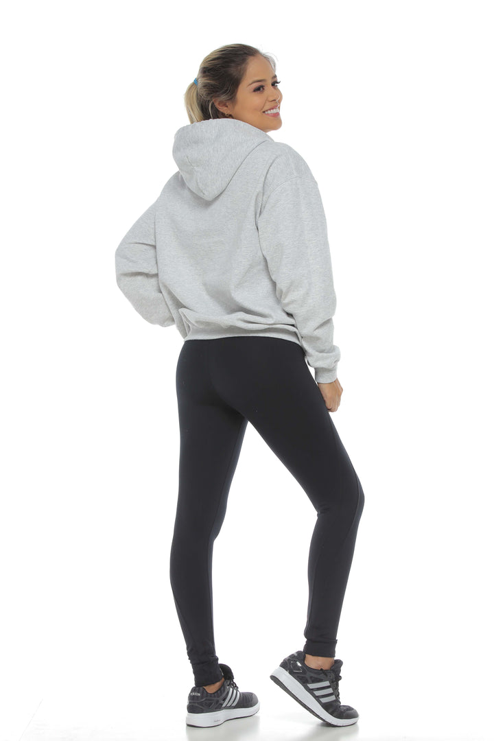 Vazzic Ropa Deportiva para mujer que practican yoga o van al gimnasio | Conjunto deportivo | Leggins | Lycras | Tops | Medellín - Colombia